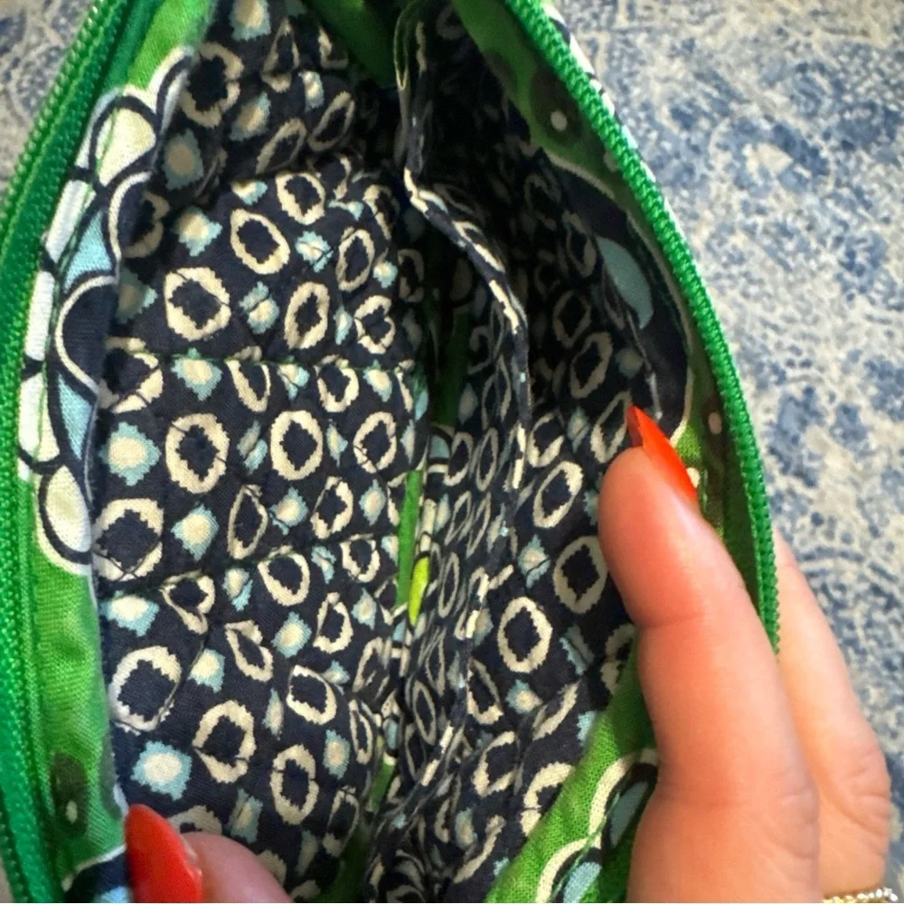 Vera Bradley Wristlet Lime’s Up